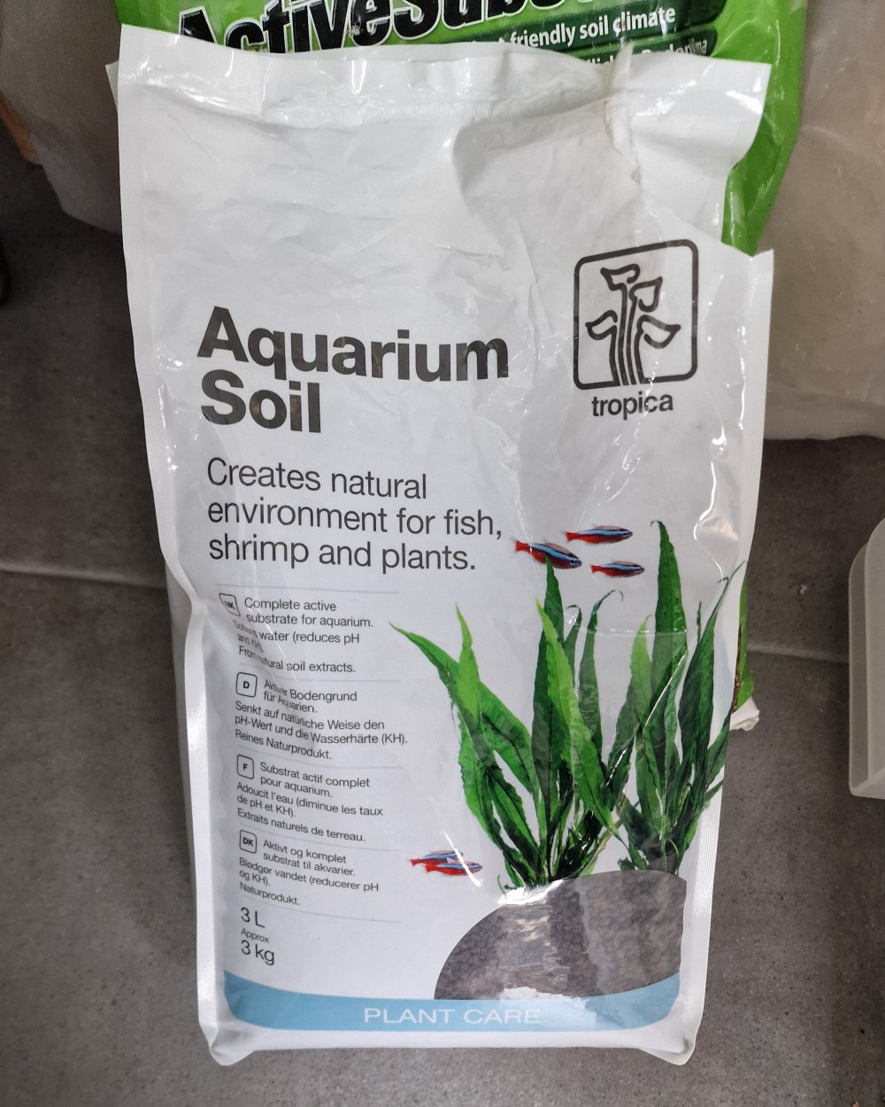 aquariumsoil.jpg